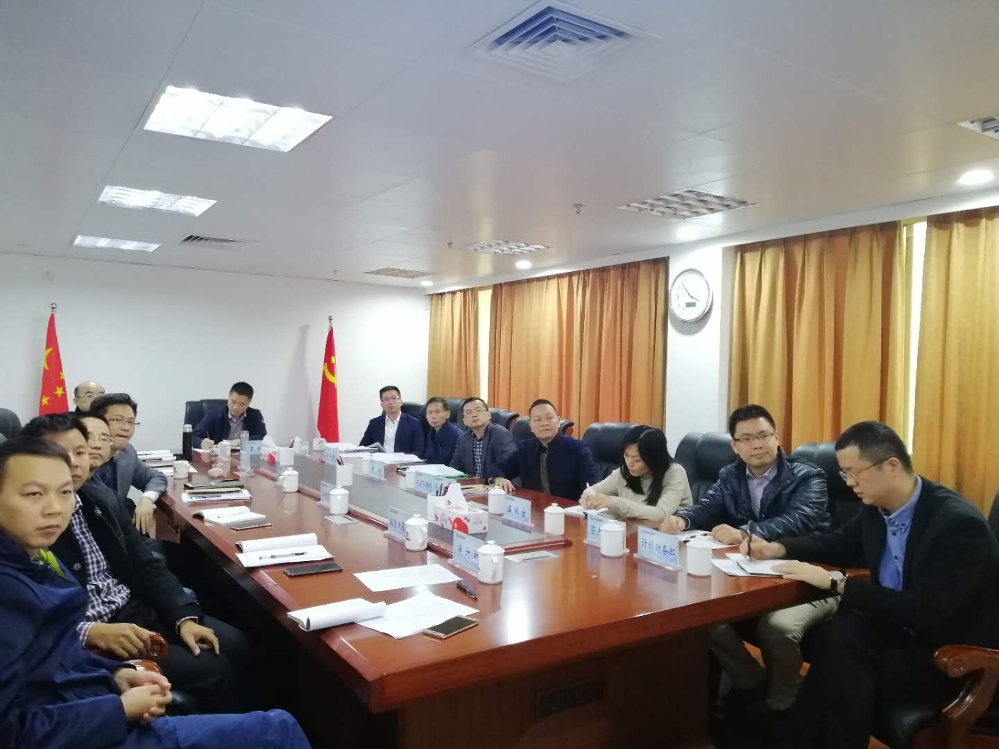 ǿ��ʹ������ �����ϳ����ᡪ��k1�������ŵ�һʱ��ת��ѧϰ��ίʮ����˴�ȫ�ἰ��ί.jpg